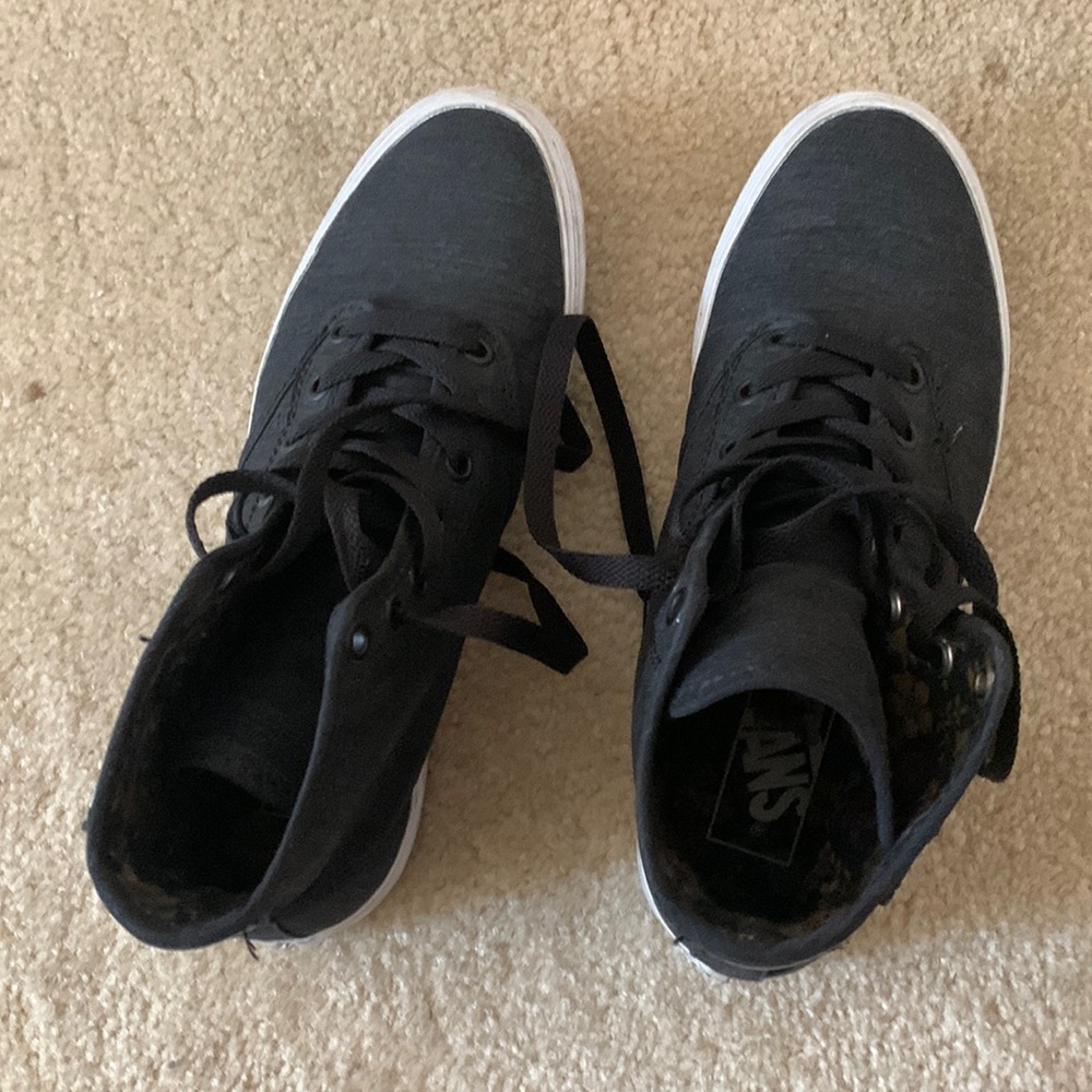 Vans Black Hightop